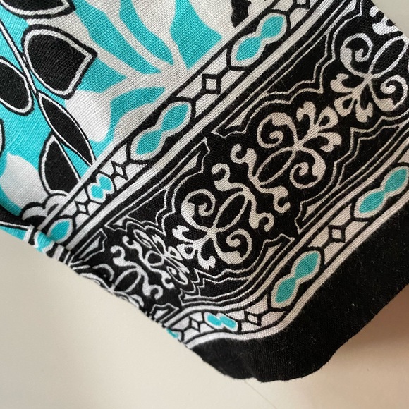 JM Collection Linen Tunic - Picture 5 of 7